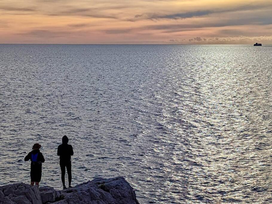 Studio Calanques Pres Du Vieux Port Марсель Екстер'єр фото