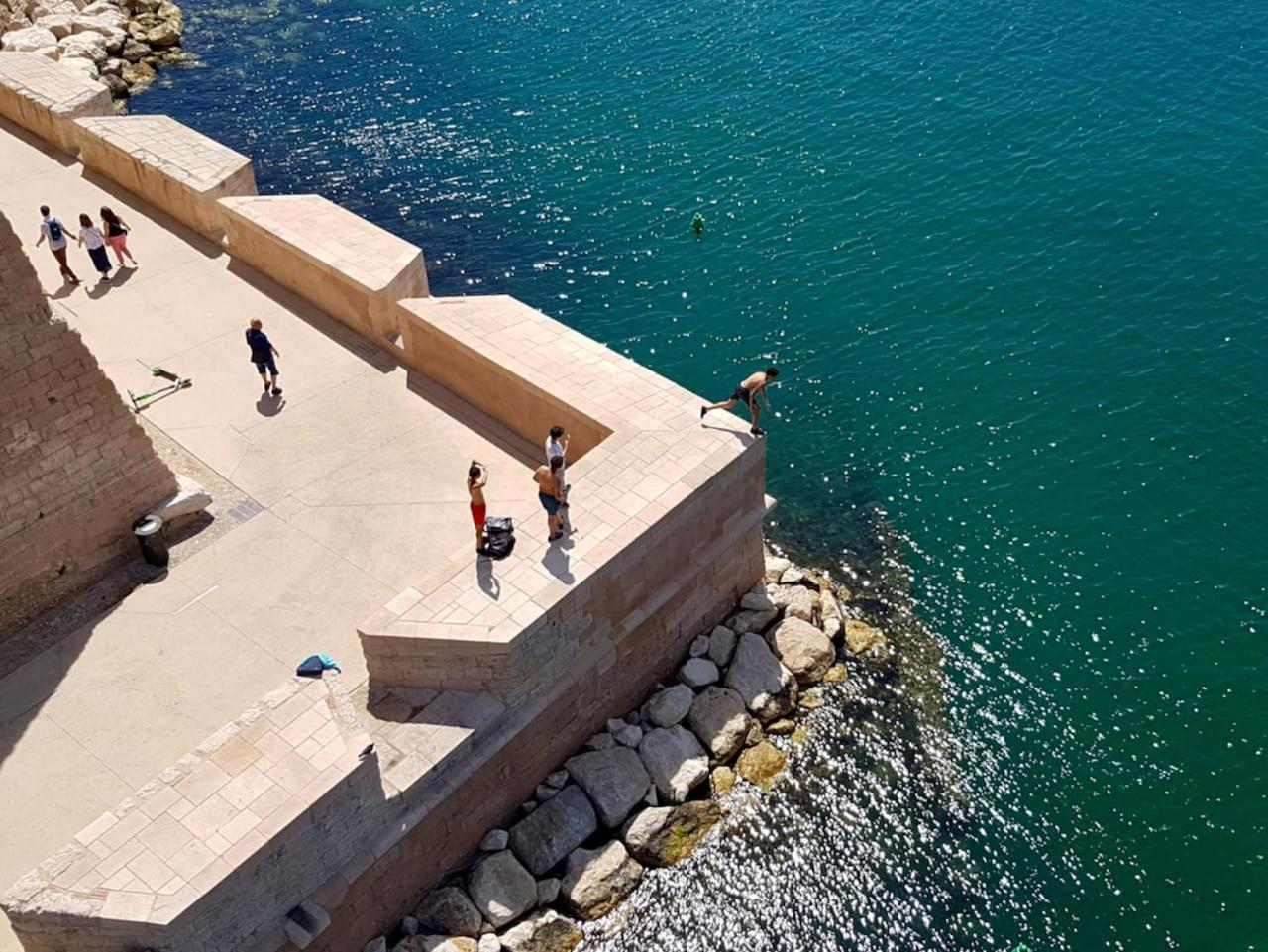 Studio Calanques Pres Du Vieux Port Марсель Екстер'єр фото