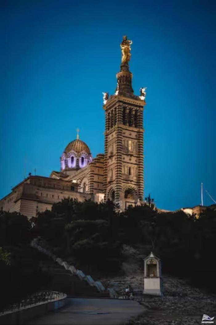 Studio Calanques Pres Du Vieux Port Марсель Екстер'єр фото